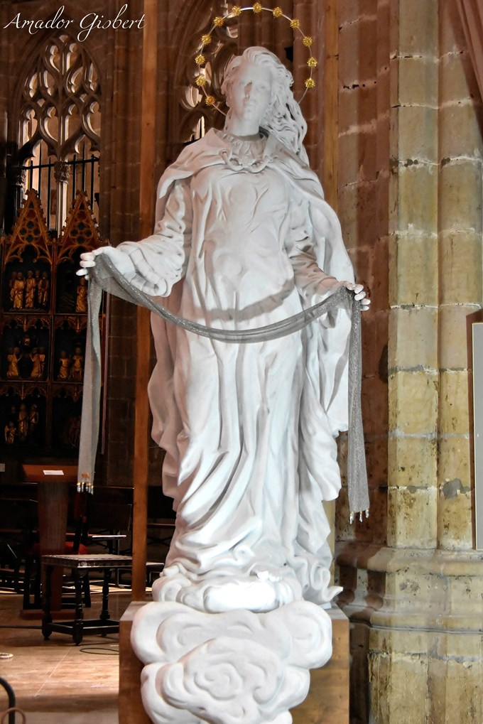 Presentada la  nova escultura de la Mare de la Déu de la Cinta