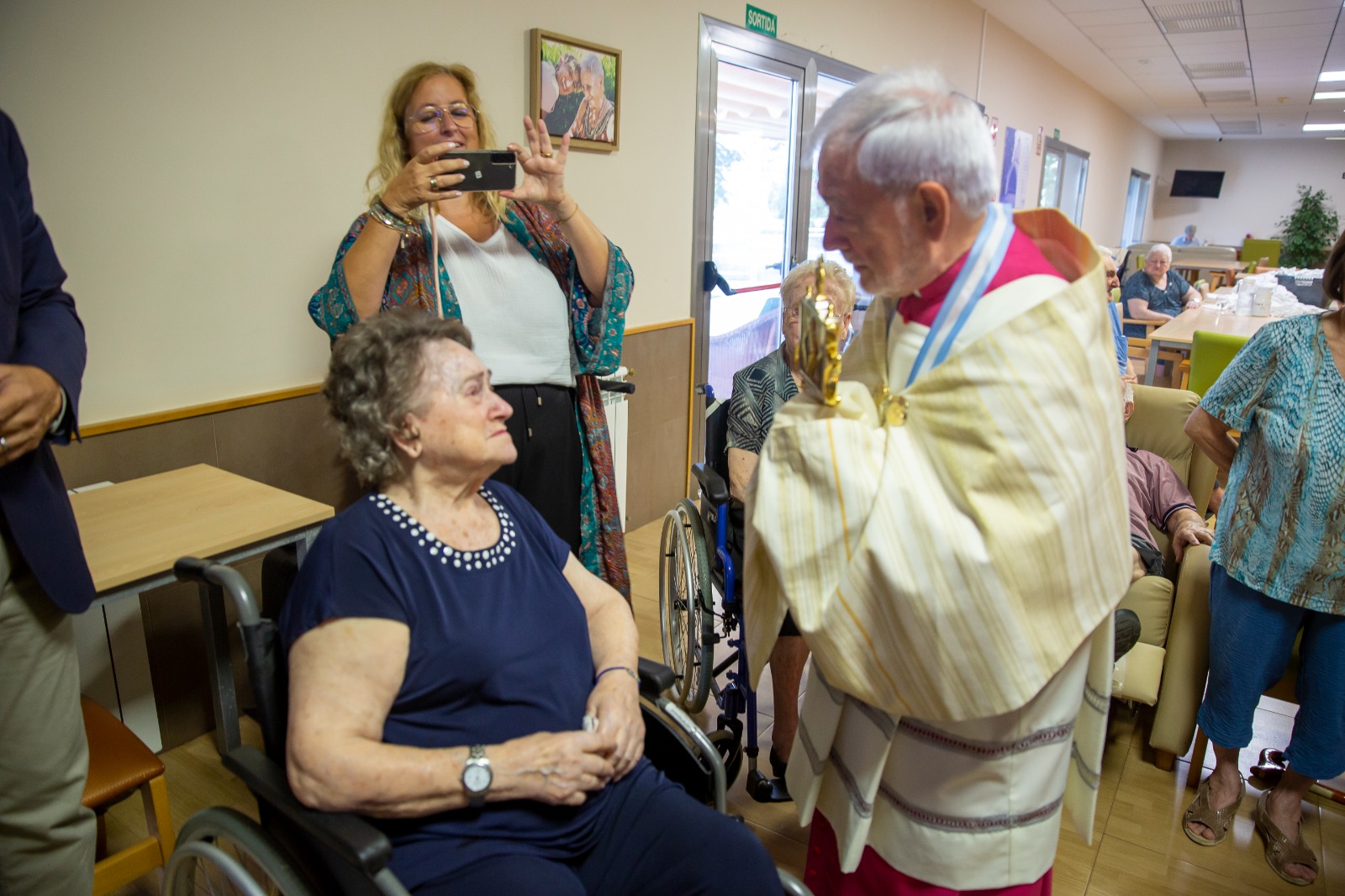 La Relíquia de la Cinta visita les residències de gent gran